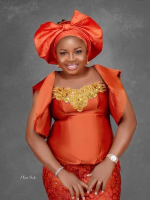 Gele  and Scarfs By..